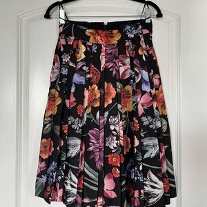 J.Crew Black Floral Pleated Skirt 00